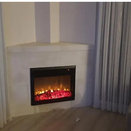 Hébergement de vacances Lovely House With Heated Pool Near Ski Center In Kartepe Near Sapanca *
